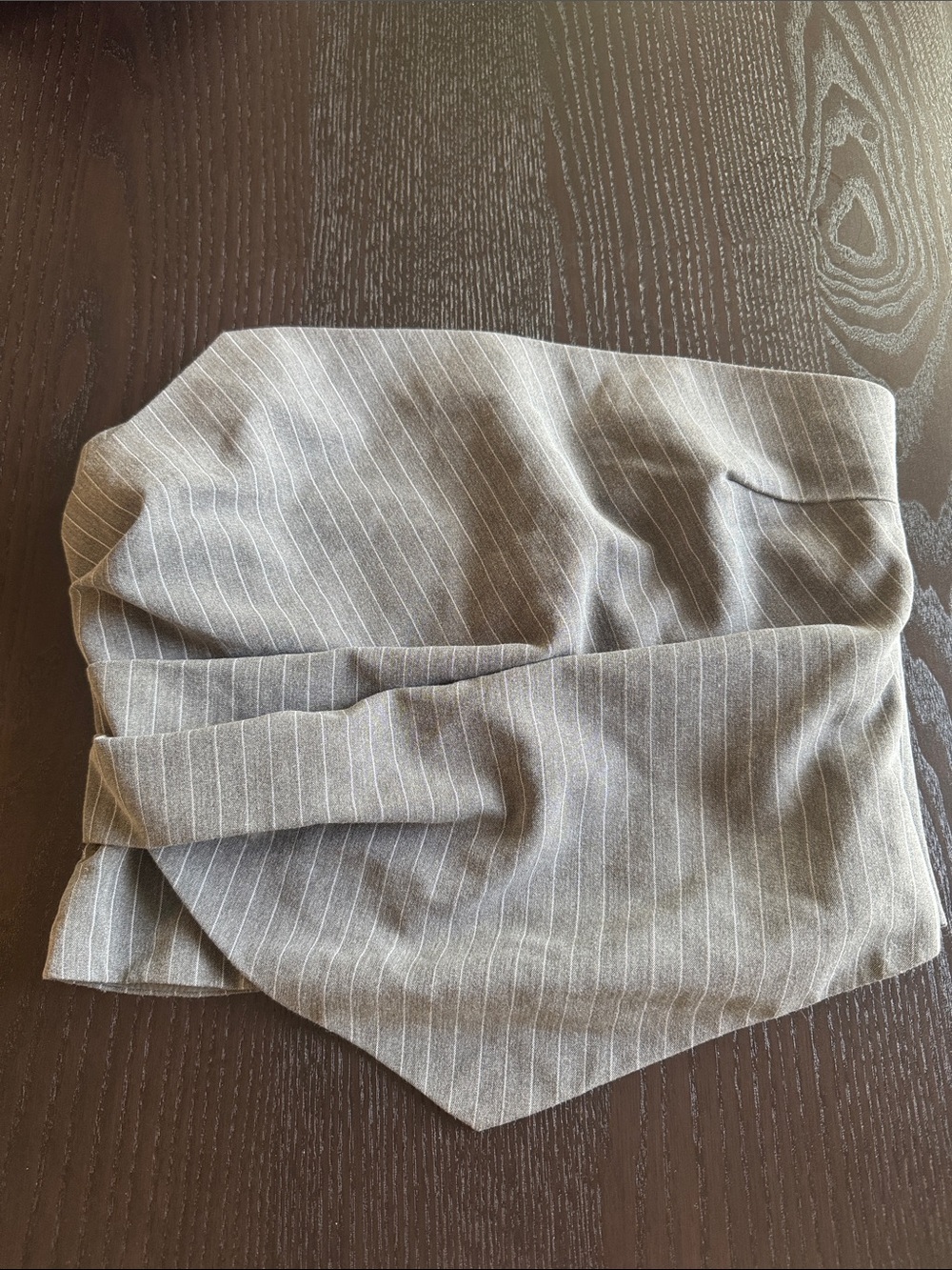 superdown Gray Pinstripe Strapless Crop Top